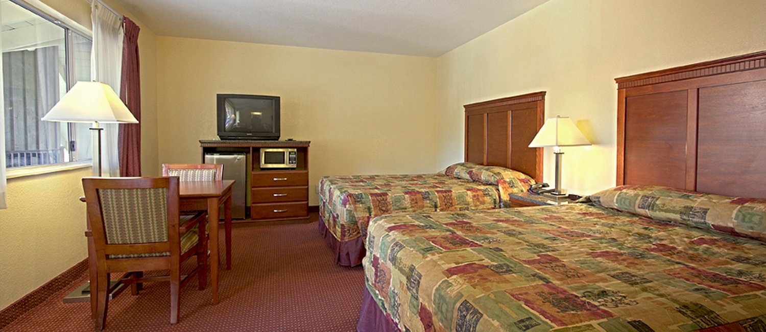 Relax Inn & Suites Guestrooms
